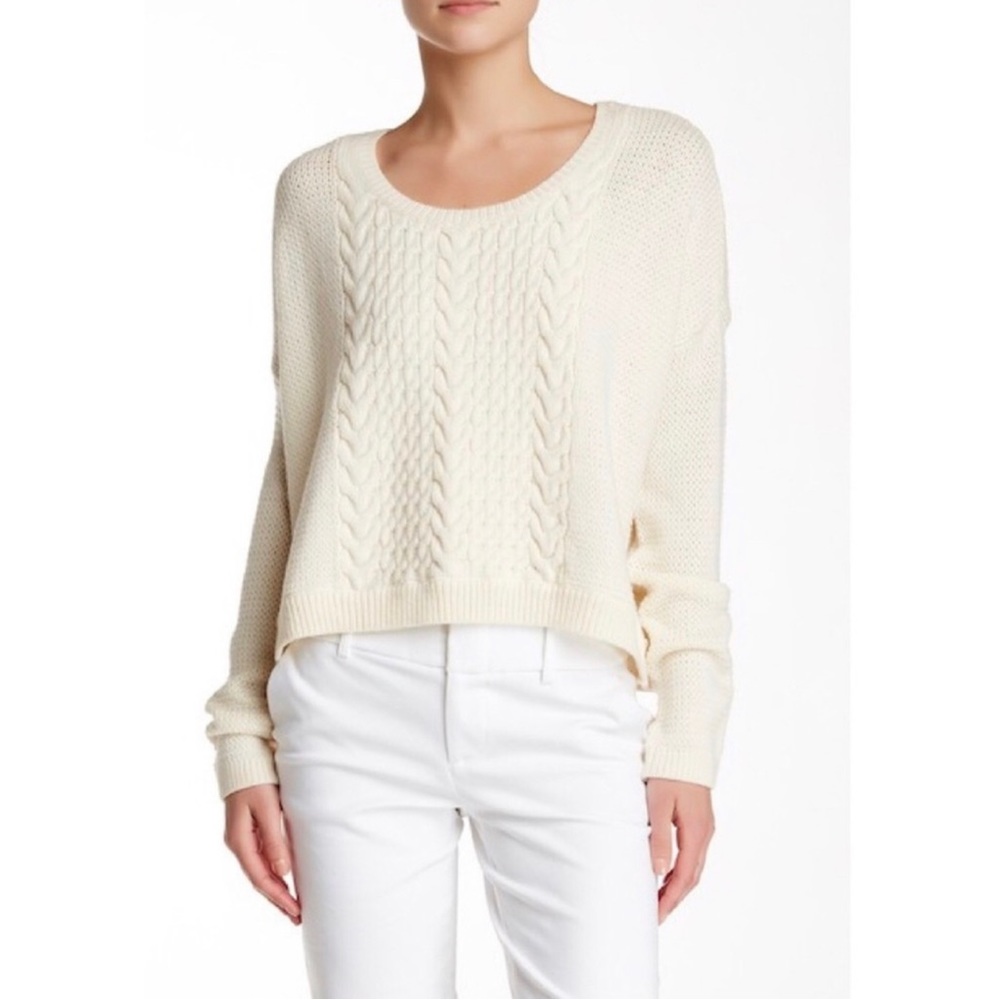 Alice + Olivia Cream 100% Wool Cable Knit Chunky Oversized Sweater Size L